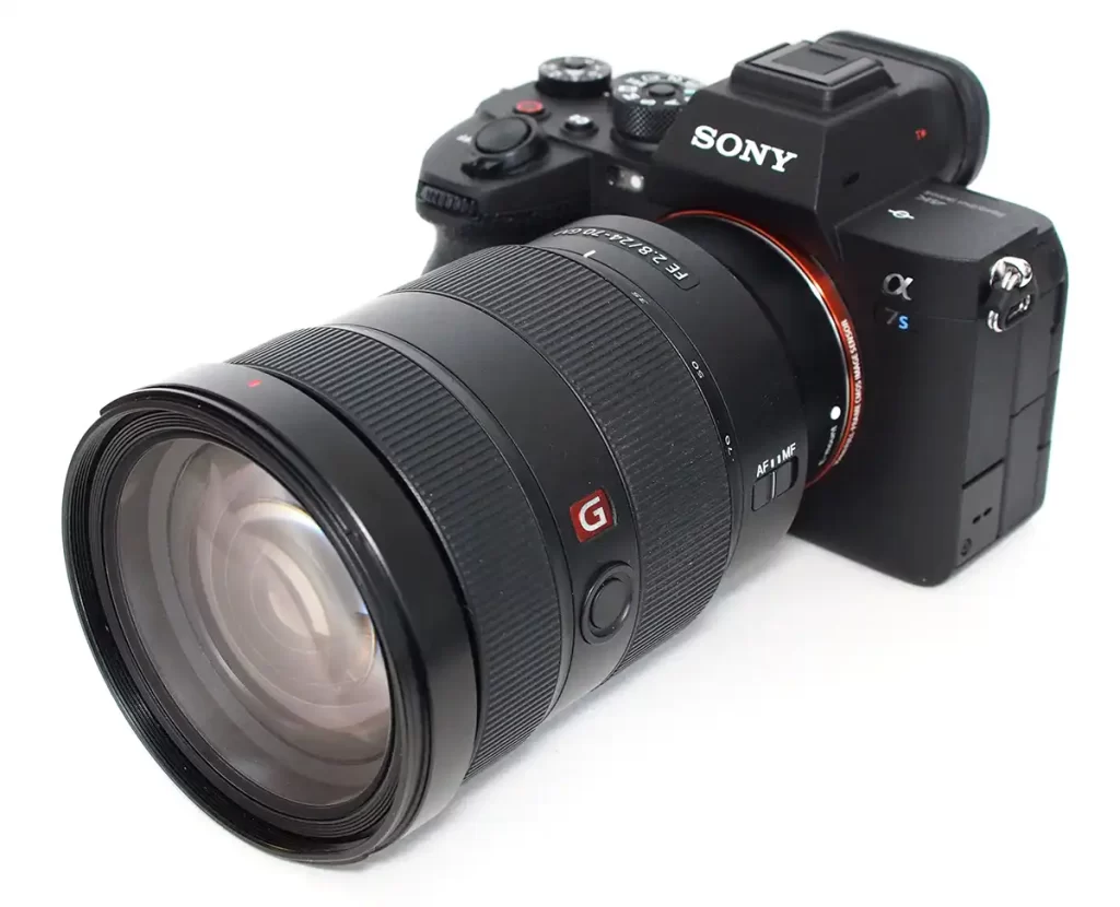 كاميرا تصوير فوتوغرافي Sony A7S III لون أسود