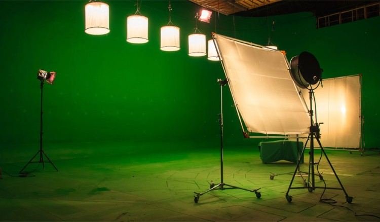 Chroma وهي الخلفية الخضراء في التصوير