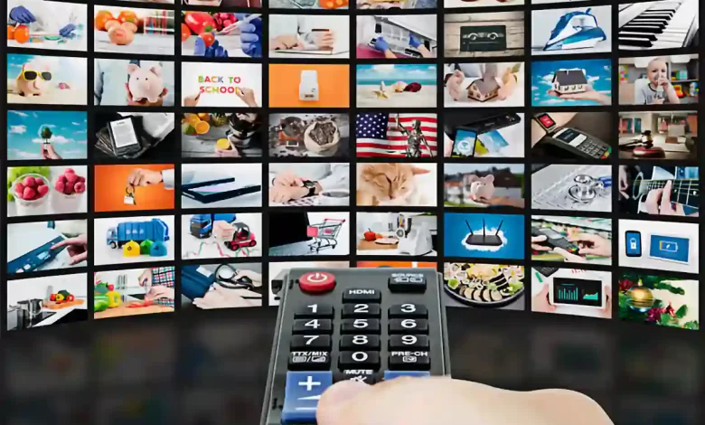 مجموعة كبيرة من شاشات 2022، ويد تحمل Remote Control