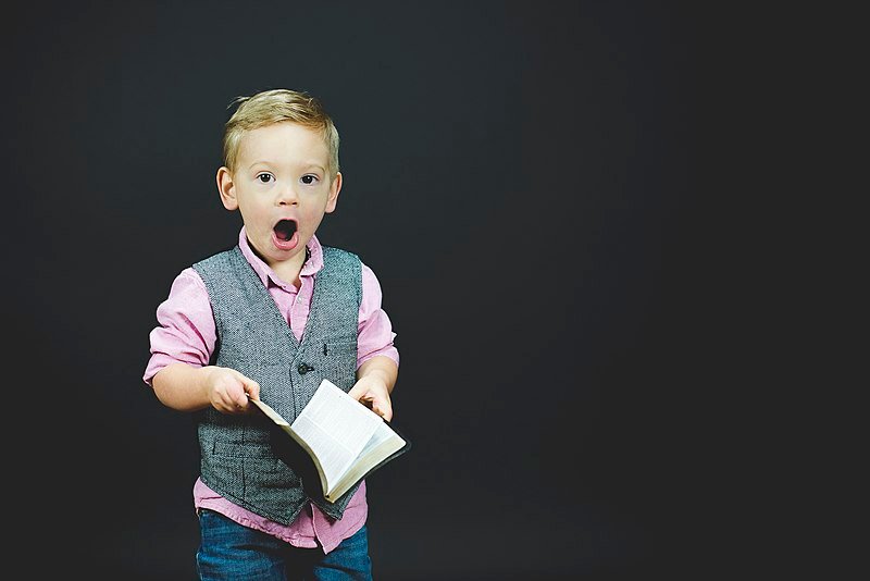 كيف تؤدب طفلك بطريقة ذكية؟