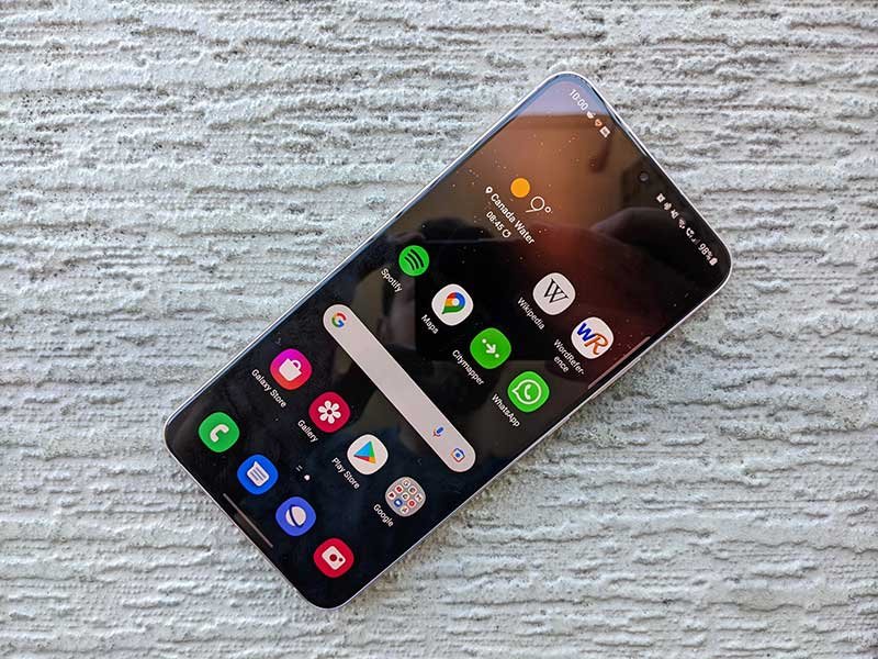 Samsung Galaxy S22 screen